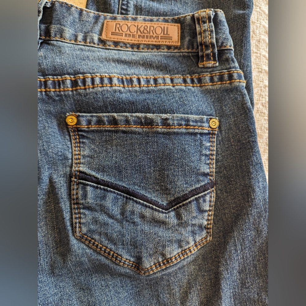 Rock & Roll Cowgirl Mid Rise Boot Cut  26 x 30